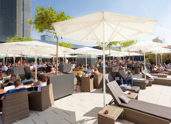 (c) ALEX Aussenterrasse