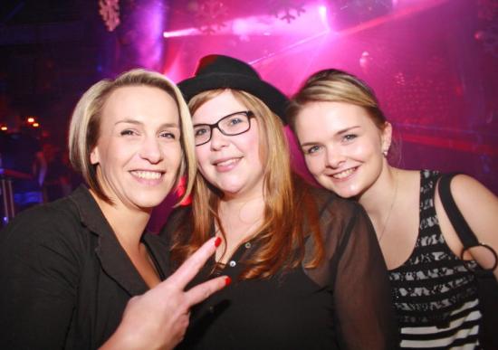 90er-Jahre-Party im OX in Calden am 25.12.2014! 90er-Jahre-Party im OX in Calden am 25.12.2014!