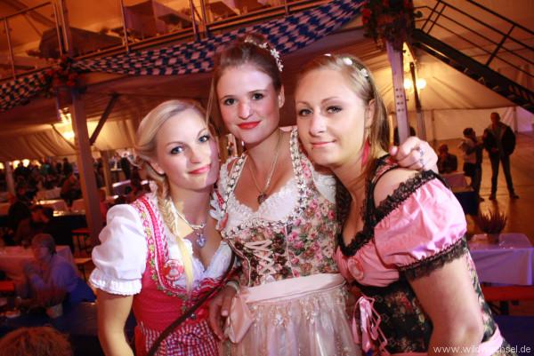 Besucherrekorde und buntes Festprogramm: Rückblick auf die Warburger Oktoberwoche img_0168