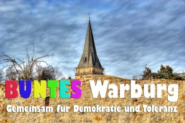 Das Motto ist eindeutig, der Auftrag ebenso: „Buntes Warburg – gemeinsam für Demokratie und Toleranz“.