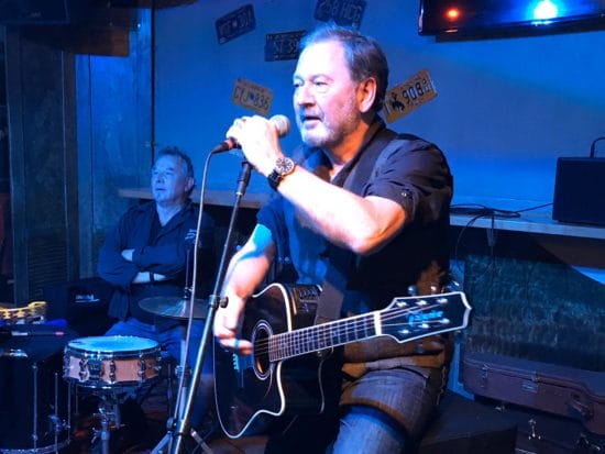 Stefan Kleinkrieg, Extrabreit, Joe's Garage, Kassel, 20.11.2019 Stefan Kleinkrieg (Extrabreit) in Joe's Garage in Kassel am 20.11.2019