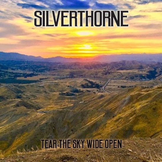 SILVERTHORNE, Tear The Sky Wide Open, SILVERTHORNE, CD, MP3, Vinyl SILVERTHORNE - Tear The Sky Wide Open (Golden Robot Records)