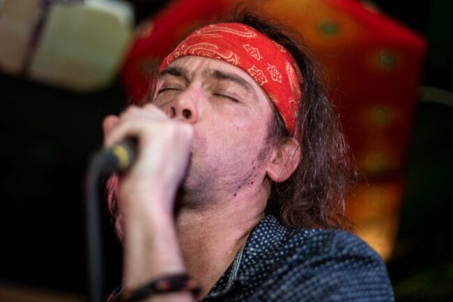 Mark Prang kommt mir seiner Band zum Altstadtfest in "Heli" (hier in der Destille Kassel am 28.2.2020) | (c) Tina Schmidt.jpg