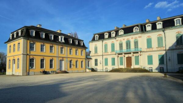 Schlösser und Burgen als Ausflugsziel: Schloss Wilhelmsthal in Calden (c) webandi auf Pixabay