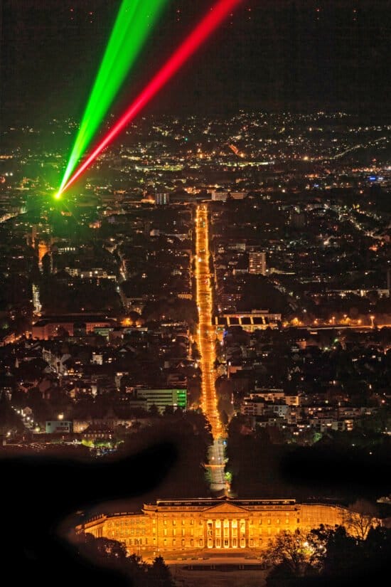 Kassel: Laserscape ziert Silvesterhimmel - Laser-9250 - (c) KVVKS