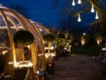 Traumhafte Atmosphäre, pandemiekonformes Dinieren: Mit den Winter-Iglus in Dagobertshausen hat sich Vila Vita Marburg etwas ganz besonderes einfallen lassen. | (c) Vila Vita Marburg