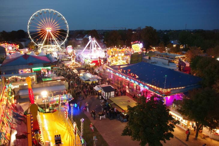 Der größte Event in Warburg: das Volksfest Warburger Oktoberwoche 1 (c) Stadt Warburg