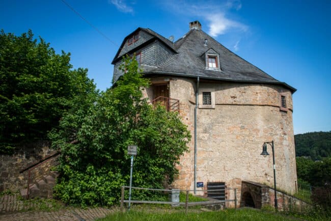 Marburg, Hexenturm, Führung, Nordhessen Eine Innen- und Außenbesichtigung des Marburger Hexenturms steht beispielsweise bei der Stadtführung am 4. August auf dem Programm. | (c) Patricia Grähling