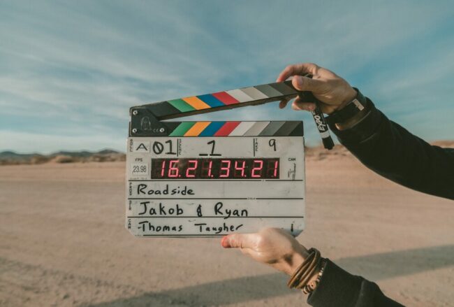 Marburger Kamerapreis, Film, Marburg Klappe läuft, Film ab! Das ist wahrscheinlich auch das Motto des Marburger Kamerapreises 2021. Drei Filme unterschiedlicher Natur werden den Zuschauer:innen präsentiert. | (c) Pixabay