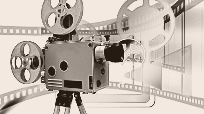 12 ¾. Filmreihe »Konflikt und Film« , Marburg, Film, Kino; Konflikt Filme, die provozieren und ein Statement setzen: Bei der 12 ¾. Filmreihe »Konflikt und Film« setzen sich die Zuschauer:innen mit kritischen Themen auseinander. | (c) pixabay