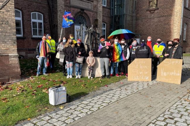 2022 kommt der Christopher Street Day auch nach Bad Hersfeld. Die Mitglieder des CSD Hersfeld Rotenburg sind schon voller Vorfreude | (c) Daniel Seelos