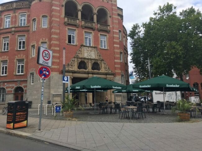 Shamrock Irish Pub 04