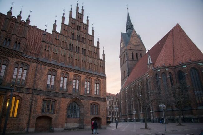 Göttingen, Trapped in 37, Festival Die kleine Großstadt Göttingen überzeugt mit ihrer Altstadt und ihrem studentischen Flair. Schon bald zeigt sie ihre laute Seite auf dem »Trapped in 37«-Festival. | (c) pixabay