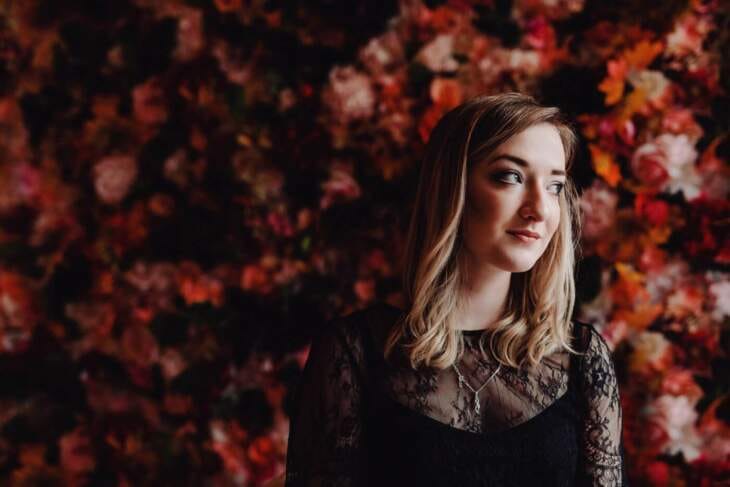 Iona Fyfe kommt zum Folk im Park im Rahmen des Kultursommer Nordhessen 2023 Iona Fyfe kommt zum »Folk im Park« im Rahmen des »Kultursommer Nordhessen 2023« | (c) Elly Lucas