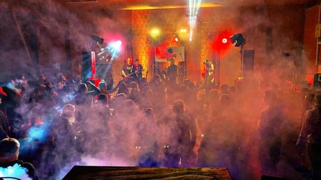 Keine Panik Festival in Niedermeiser, Konzert, Open Air, Livemusik Keine Panik Festival in Niedermeiser - Volles Haus beim ersten (privaten) Keine Panik Festival in 2022 | (c) S & Y Veranstaltungstechnik