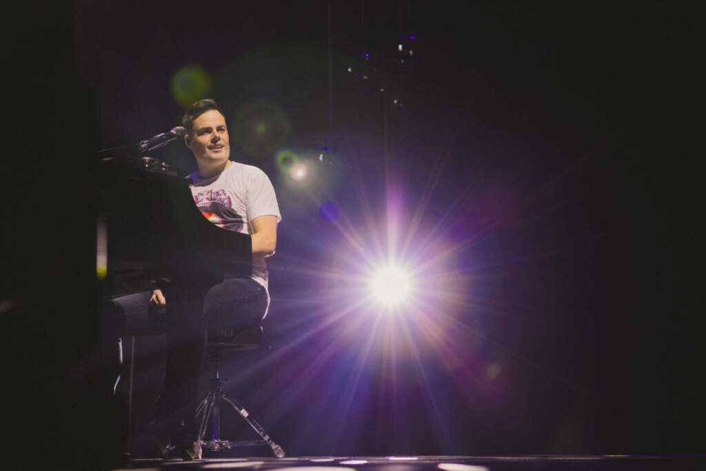 Kommen live in die Buderus Arena Wetzlar: One Vision of Queen feat. Marc Martel live  | (c) Foto CrystalK Martel