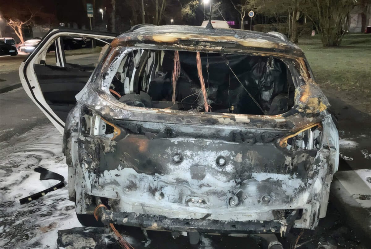 PKW-Brand - (c) Polizeipräsidium Nordhessen