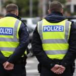 Polizei - 03 - (c) Wildwechsel - Ki generiert