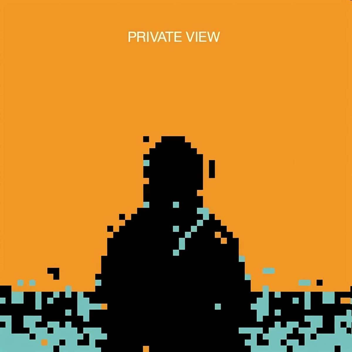 Albumcover von „Private View“ – modernes Design der Band Blancmange mit pixelartiger Silhouette, Pixelgrafik eines Schattens vor orangefarbenem Hintergrund Blancmange - Private View | (c) London Records (Alive)