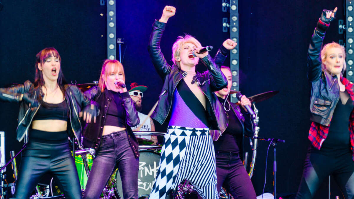 P!nk Trouble zaubern dieses Wochenende P!nk auf die Open Air-Bühne im Archäologiepark in Höxter | (c) Ralf Louis