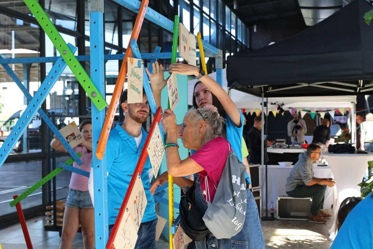Europäische Mobilitätswoche 2023 Eröffnung mit dem "Mobilitätsfest" am 16.09.2023 im Hauptbahnhof Kassel | (c) NVV/Andreas Fischer