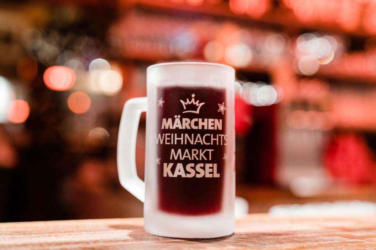 Auf dem Märchenweihnachtsmarkt Kassel - 19504 | (c) Kassel Marketing GmbH - Can Wagener