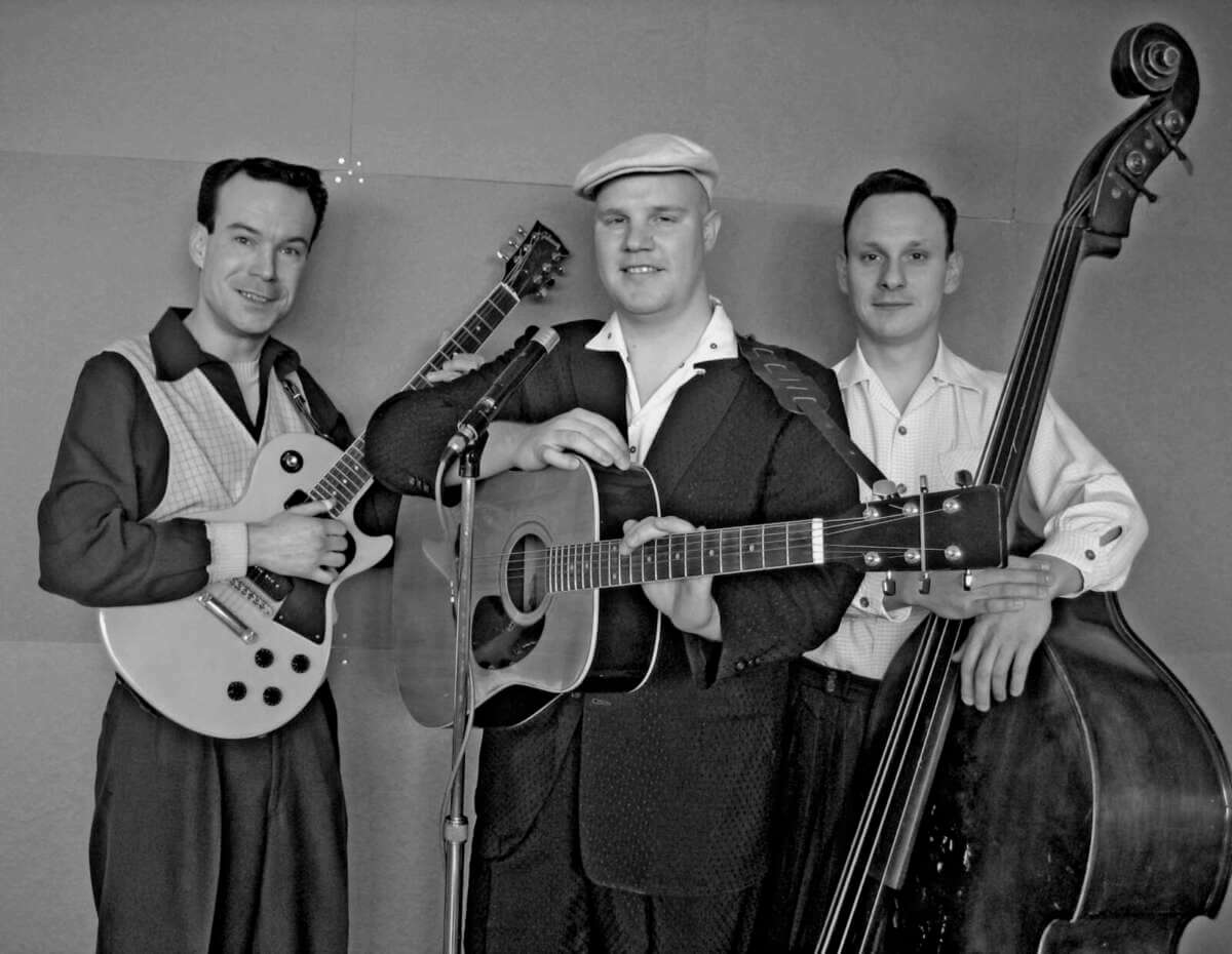 Mit energiegeladenem Rhythm ’n’ Blues, Rock’n’Roll und einer ordentlichen Portion Vintage-Groove bringen Ike & The Capers den Sound der 50er- und 60er-Jahre zurück auf die Bühne – tanzbar, handgemacht und mit spürbarer Spielfreude. Am 29. Mai 2026 live in die Rittersburg! | (c) Ike &the Capers