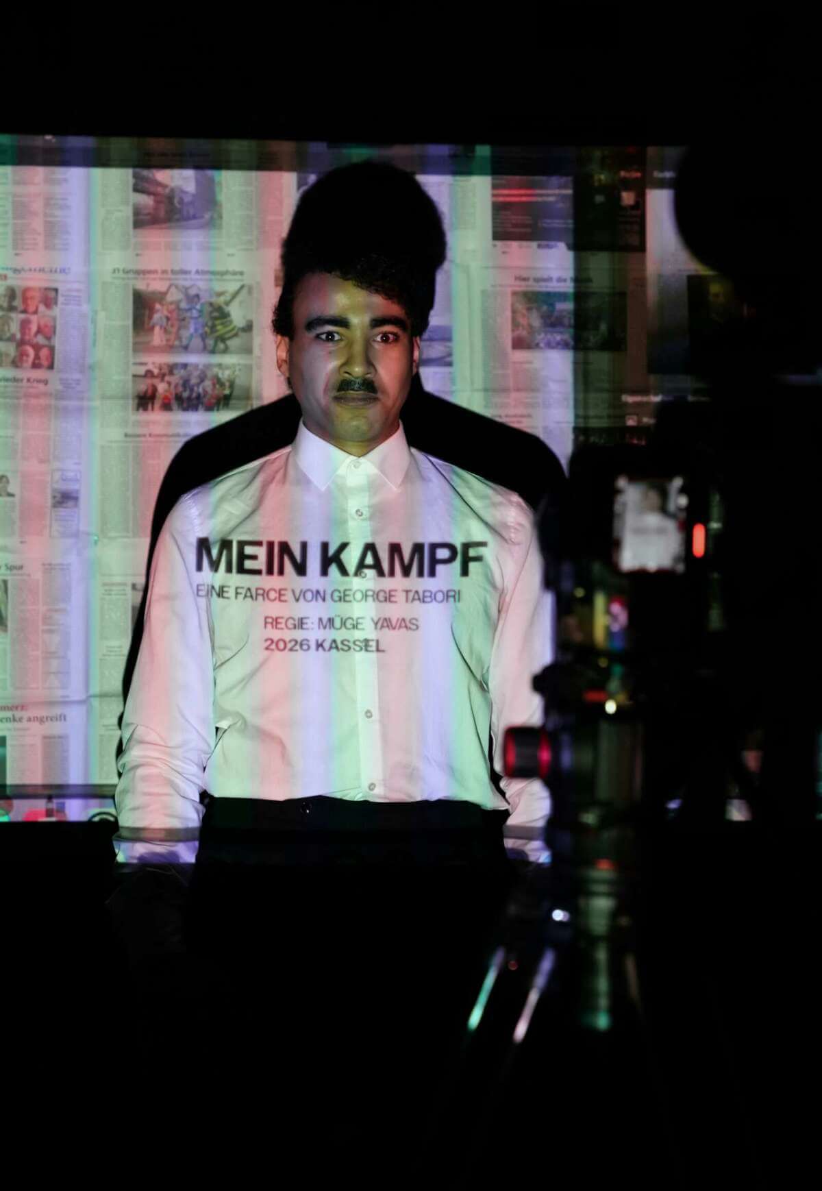 Theaterstück „Mein Kampf“ - Promo Bild vom Video Dreh | (c) Müge Yavas