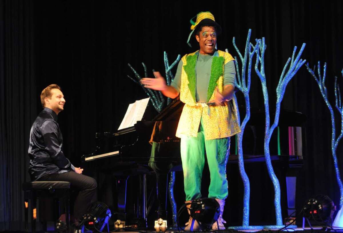 Kinderoper- In der spielerisch vergnüglichen Inszenierung "Die Kleine Zauberflöte" der Opernwerkstatt am Rhein e.V. erleben Kinder von 4 bis 10 Jahren Mozarts Meisterwerk auf Augenhöhe - (c) Opernwerkstatt am Rhein e.V..jpg