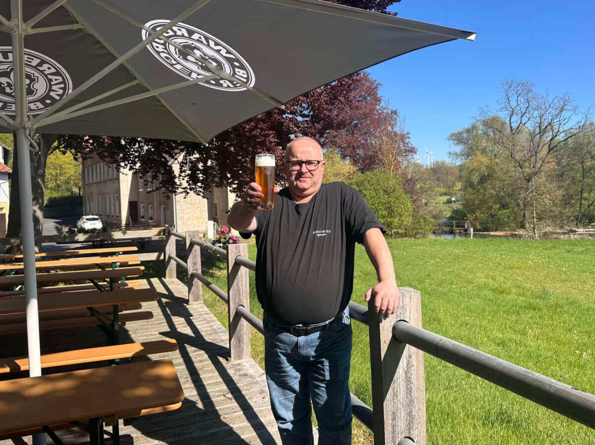 Holger Schuetze - Biergarten Kuhlemühle Warburger Brauerei | (c) Warburger Brauerei