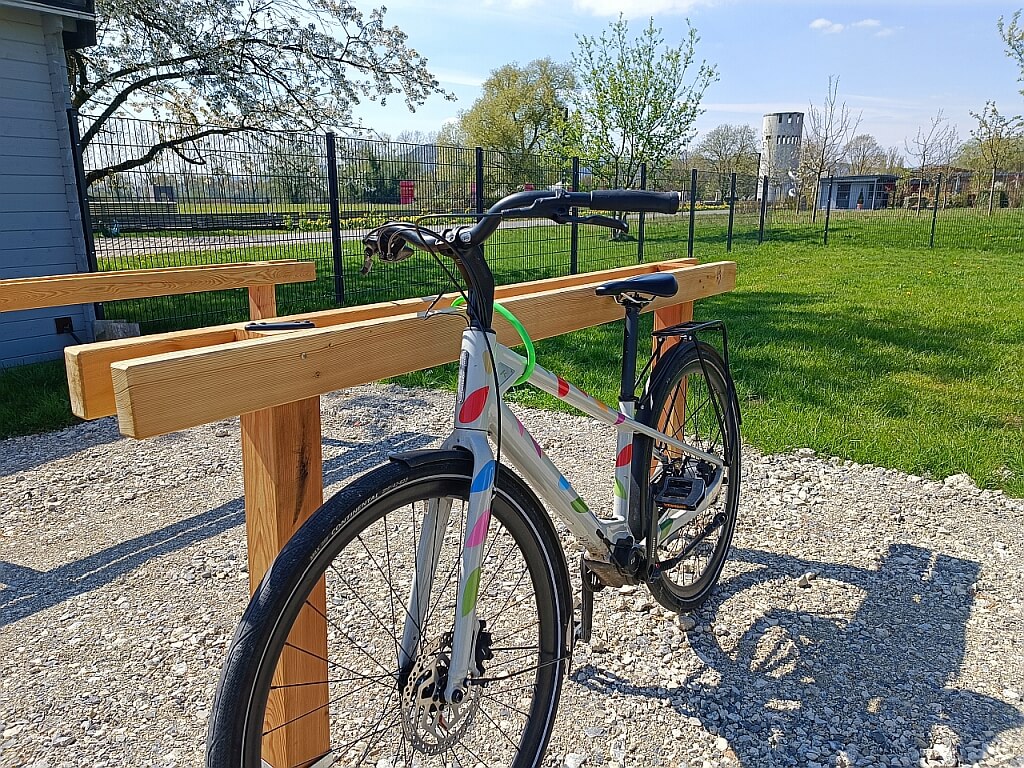 Mobil im Gartenschaupark - Fahrradständer - (c) Huxarium Gartenpark Höxter