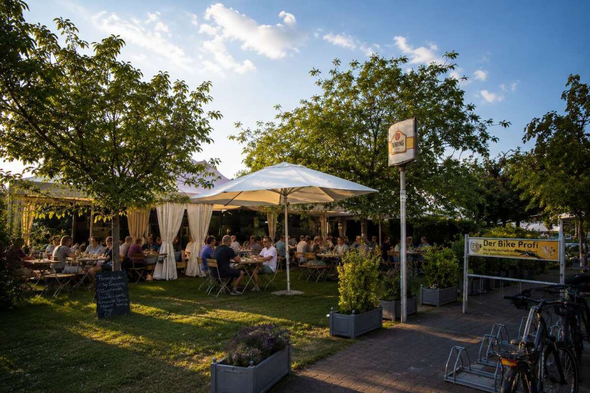 Gasthaus Helleberg | (c) Wildwechsel KI-Foto