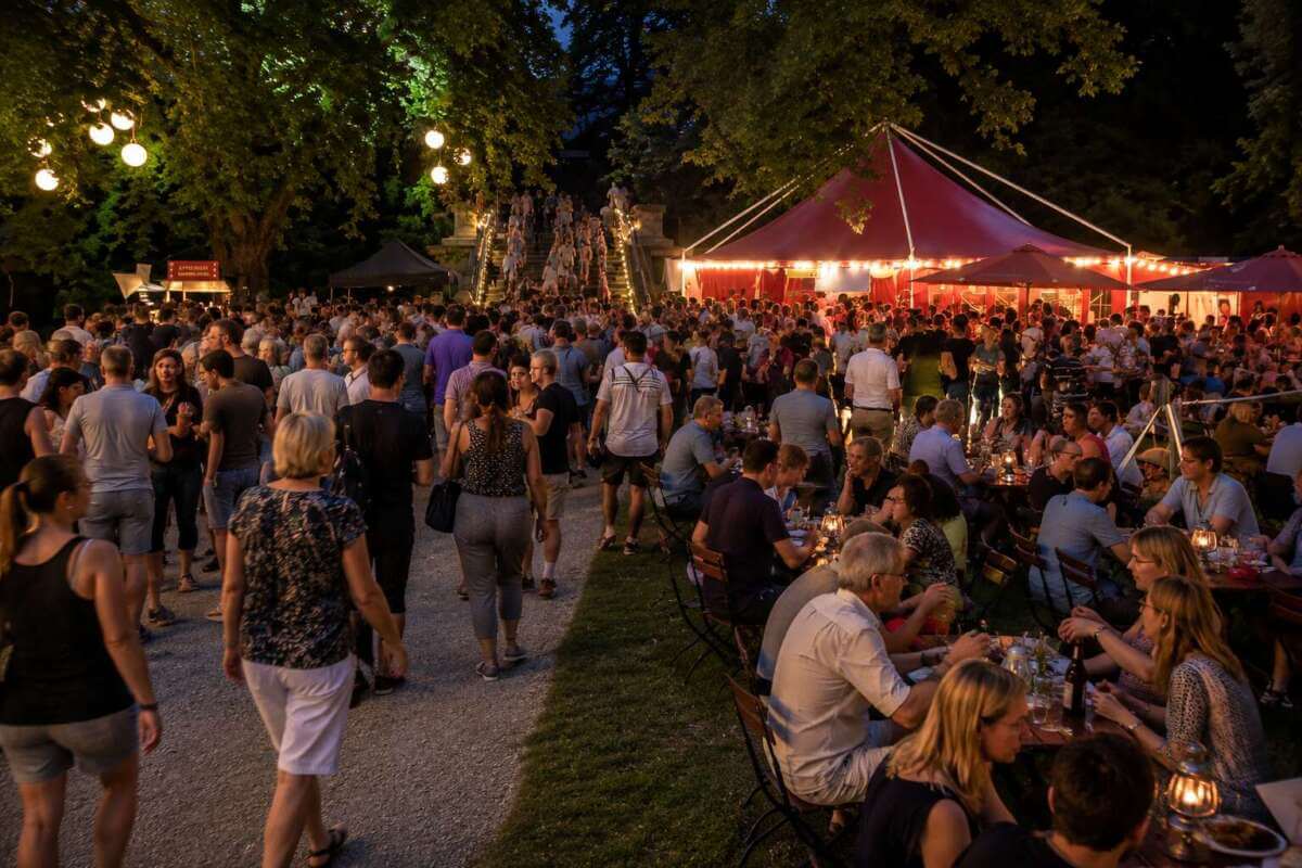 Kulturzelt Biergarten | (c) Wildwechsel KI-Foto