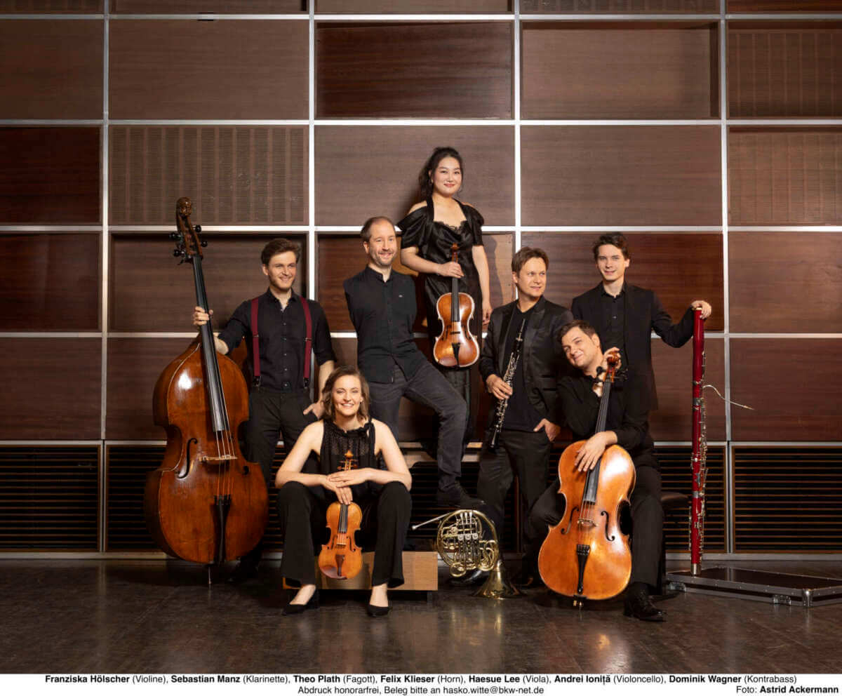 Sebastian Manz (Klarinette), Felix Klieser (Horn), Dag Jensen (Fagott), Franziska Hölscher (Violine), Haesu Lee (Viola), Andrei Ionita (Violoncello), Rick Stoijn (Kontrabass) - (c) A. Ackermann
