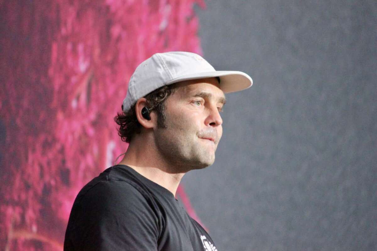Bosse beim live beim Open Flair 2026 - Sonntag - IMG_1934 - Fotograf Alexander Jeppe