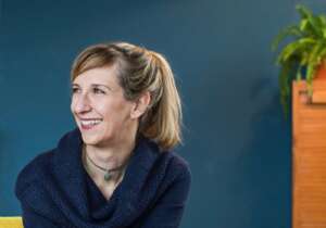 Sarah Hakenberg live: »Ich war’s nicht«, Musik und bissiges Kabarett