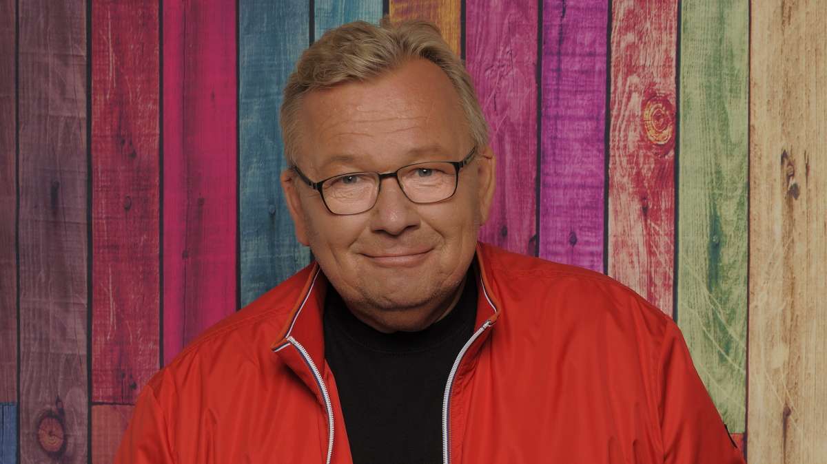 Hurra, ab Montag ist wieder Wochenende – Bernd Stelter