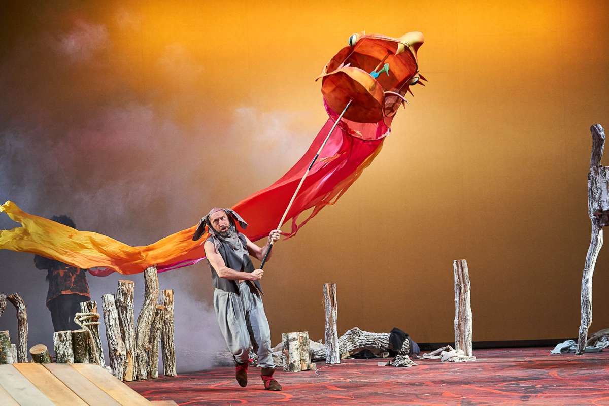 TYLL – Tourenee-Theater Thespiskarren
