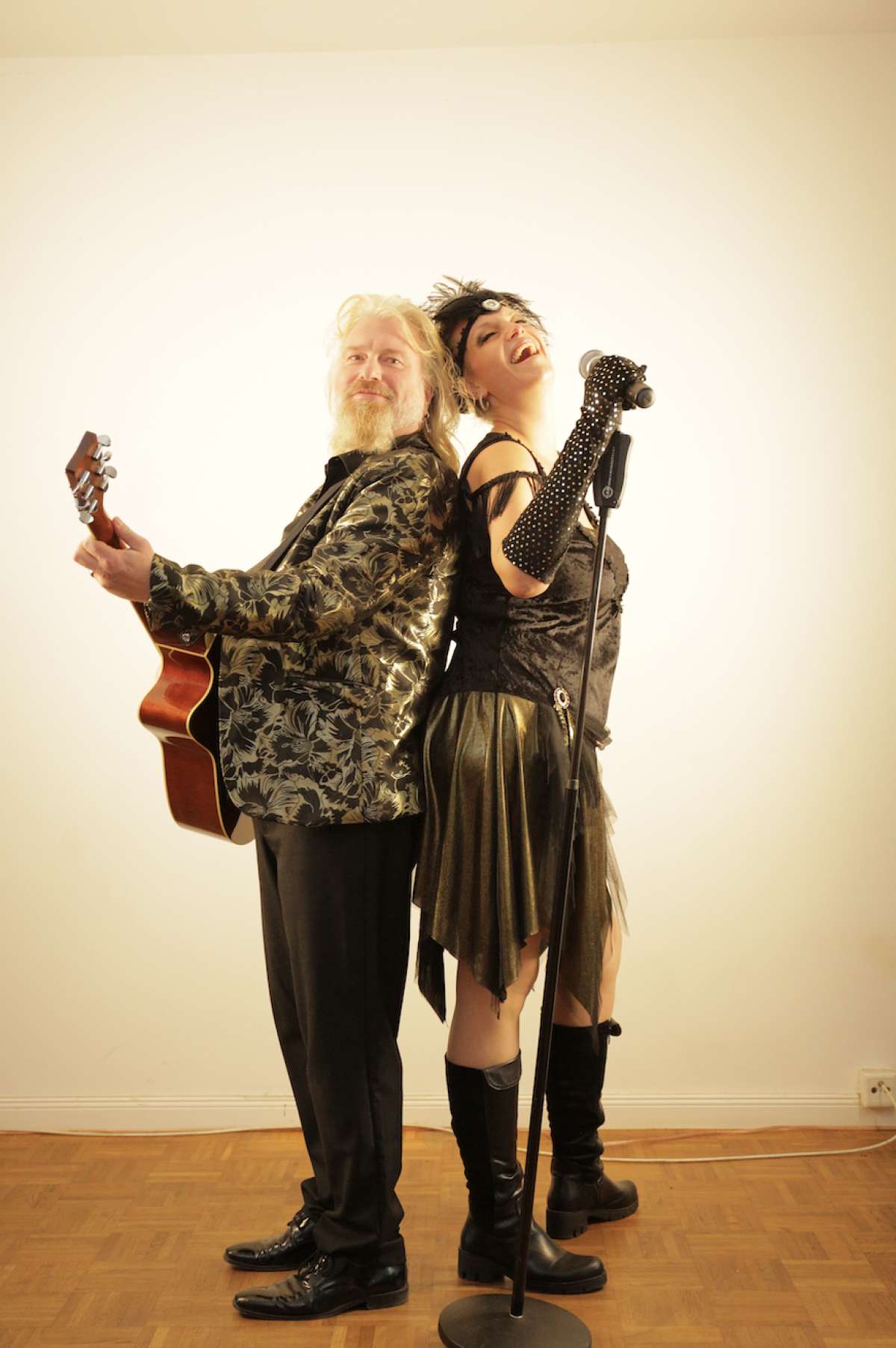 Acoustic Pop & Rock mit Gefühl