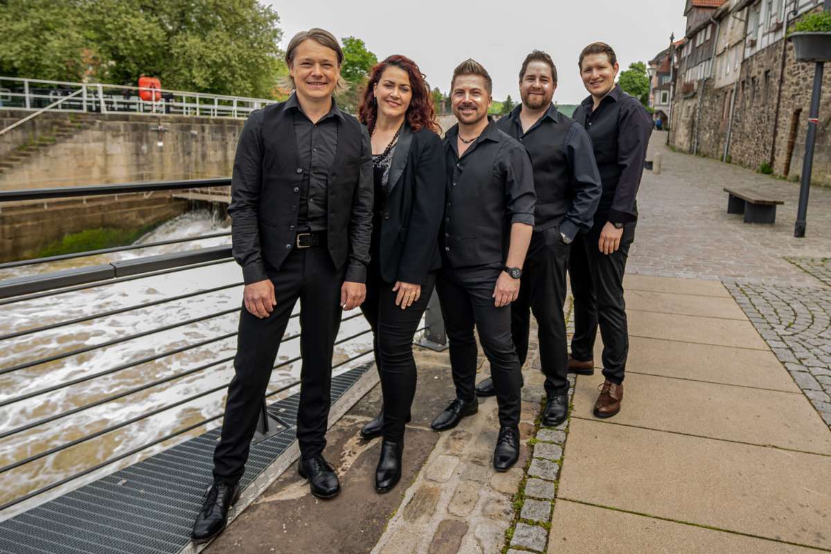 Großes Bild schließen! Hüttenabend