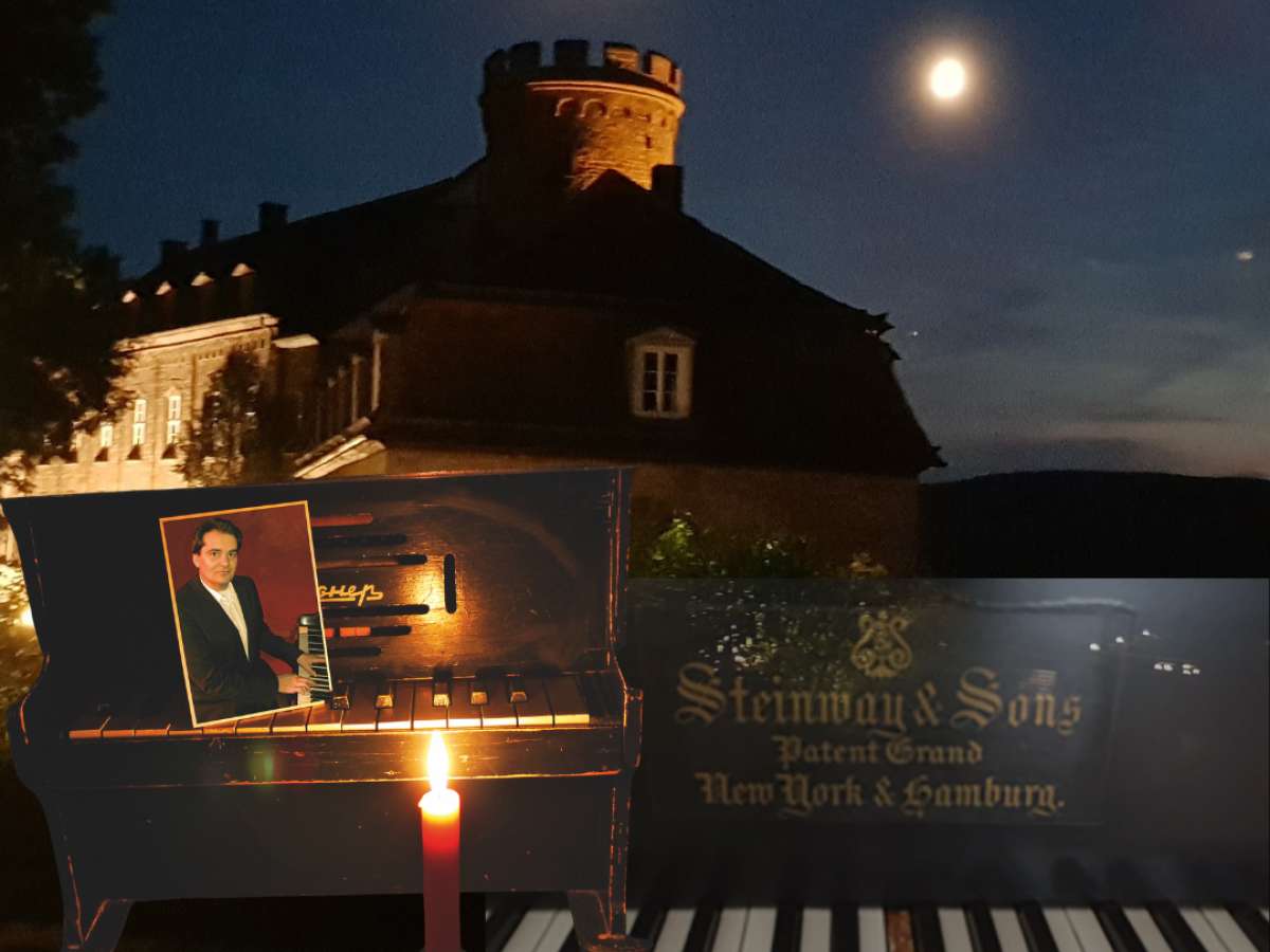 Alle Jahre wieder - Weihnachtliches am Jazz-Klavier mit Udo Krüger & Friends