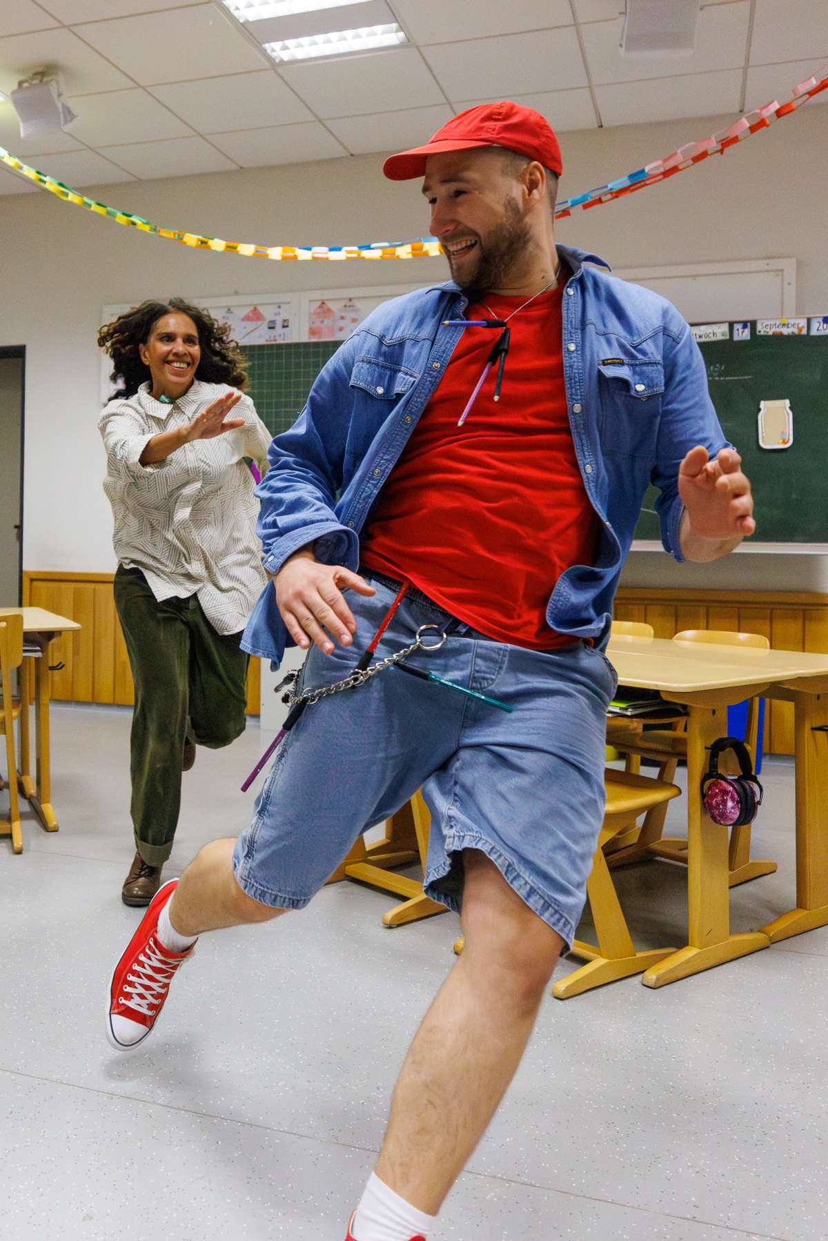 Rotkäppchen rettet den Wolf /UA