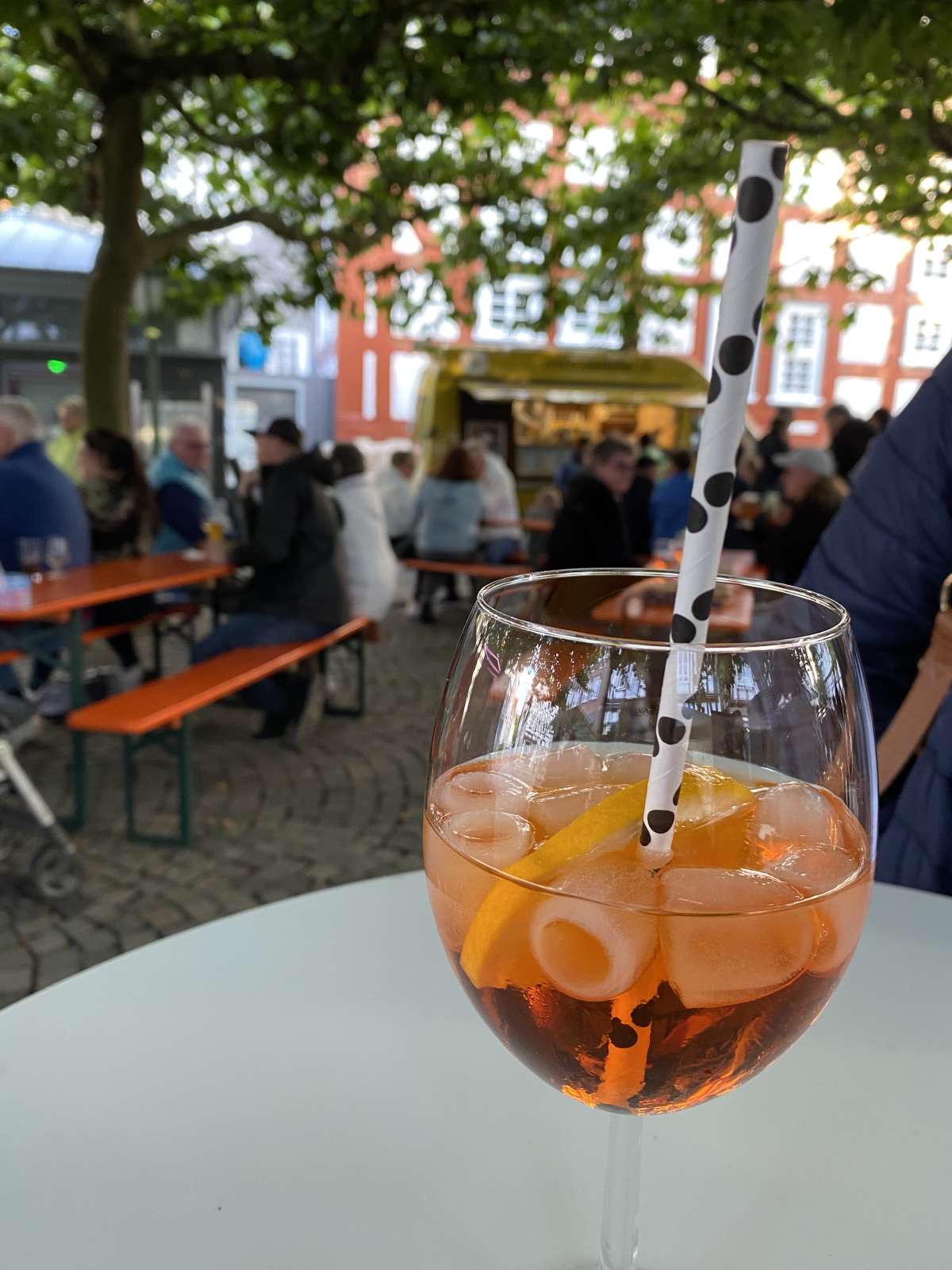 Großes Bild schließen! Feierabend-Treff