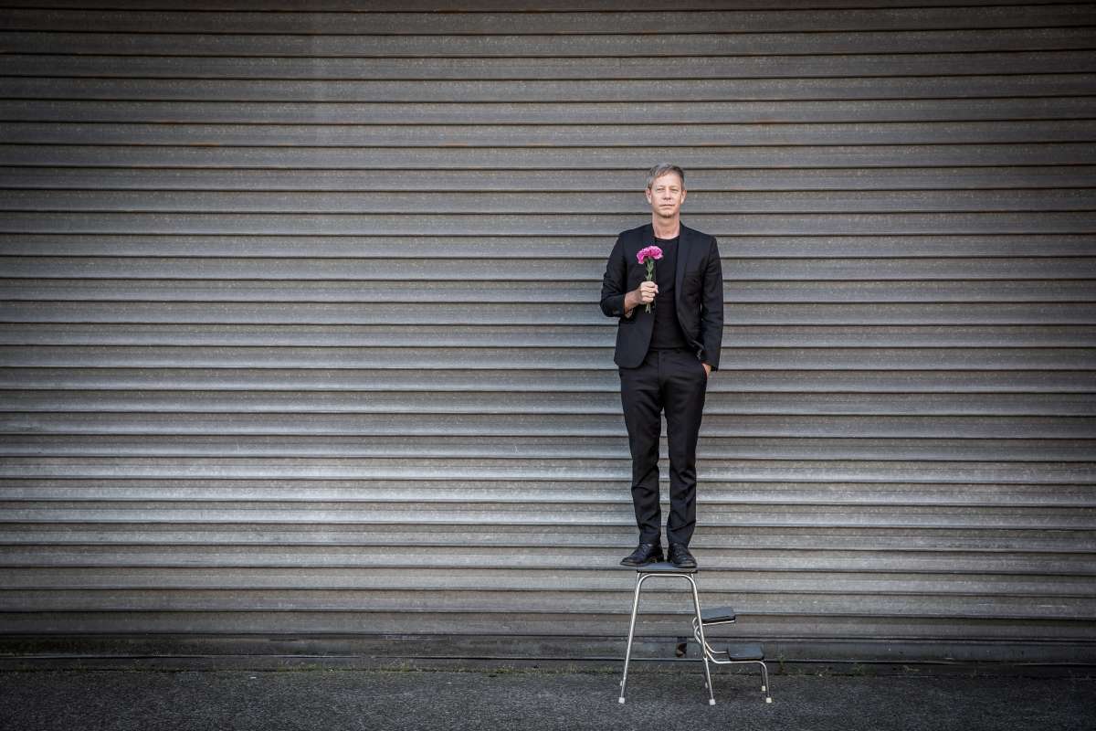 Großes Bild schließen! Von allen guten Geistern