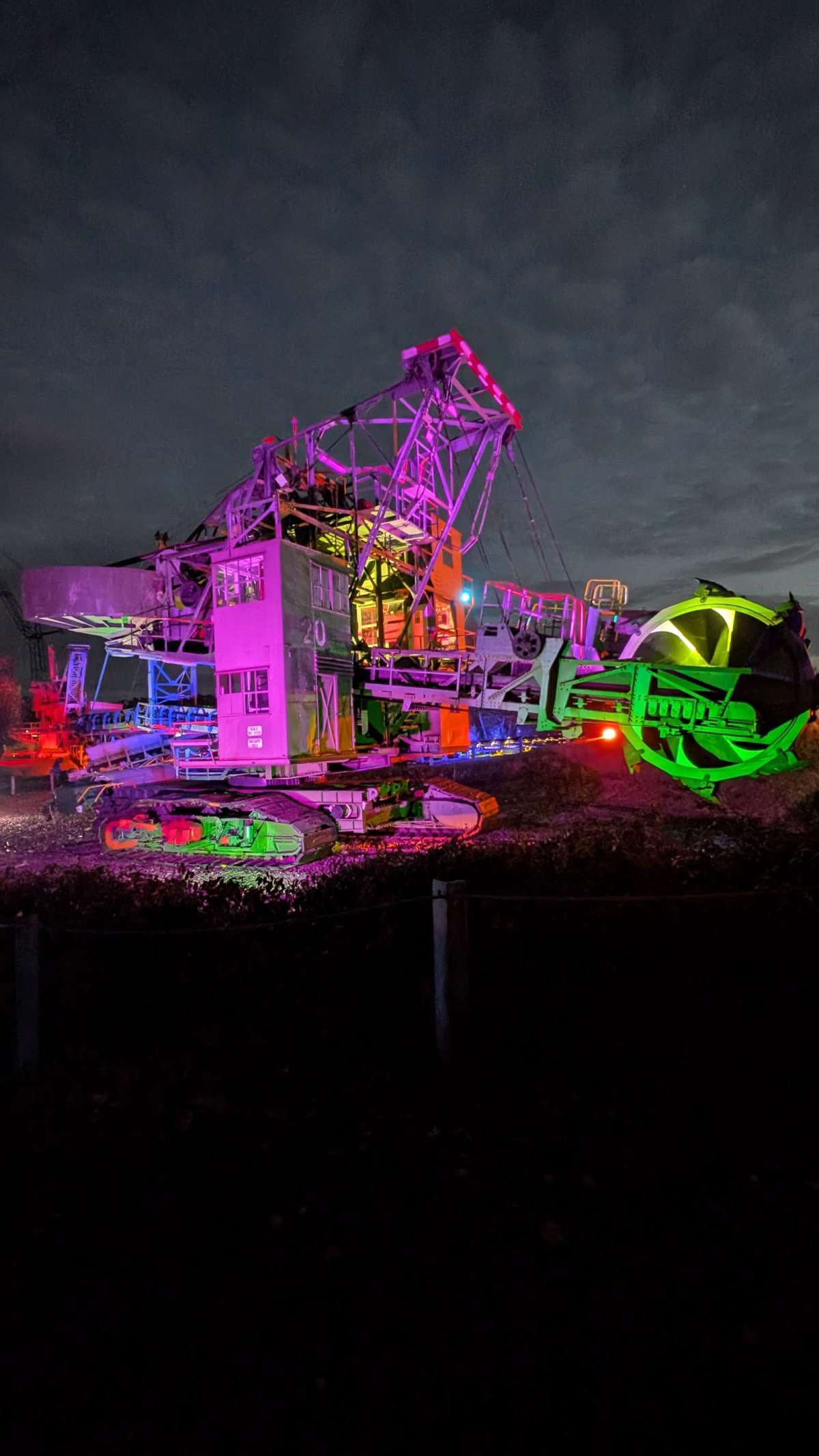 Herbstlich farbenfrohes Kinder- und Familienfest zur 'Industriekultur bei Nacht'