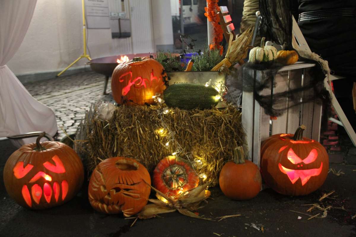 Borkener Halloween-Nacht