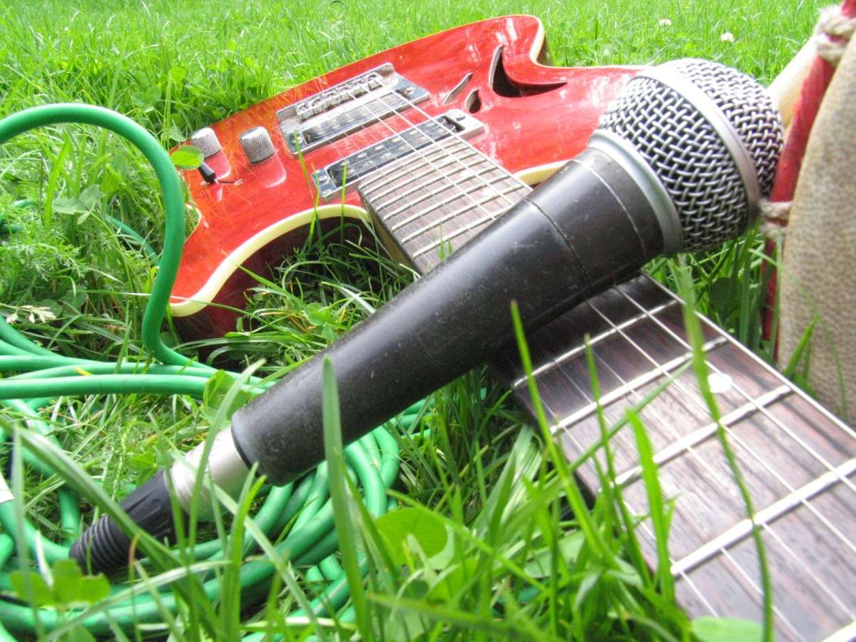 Großes Bild schließen! Offene Bühne: Jam Jam 'Frühsommer'-Session
