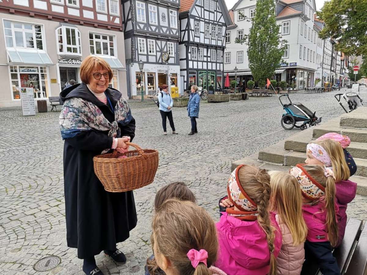 Großes Bild schließen! Märchenspaziergang für Kinder
