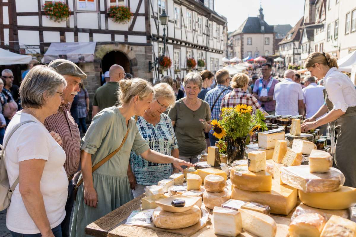 Großes Bild schließen! Deutscher Käsemarkt Nieheim
