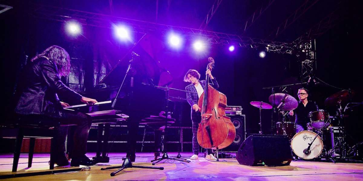 Jazz-Arrangements von Black-Sabbath-Songs